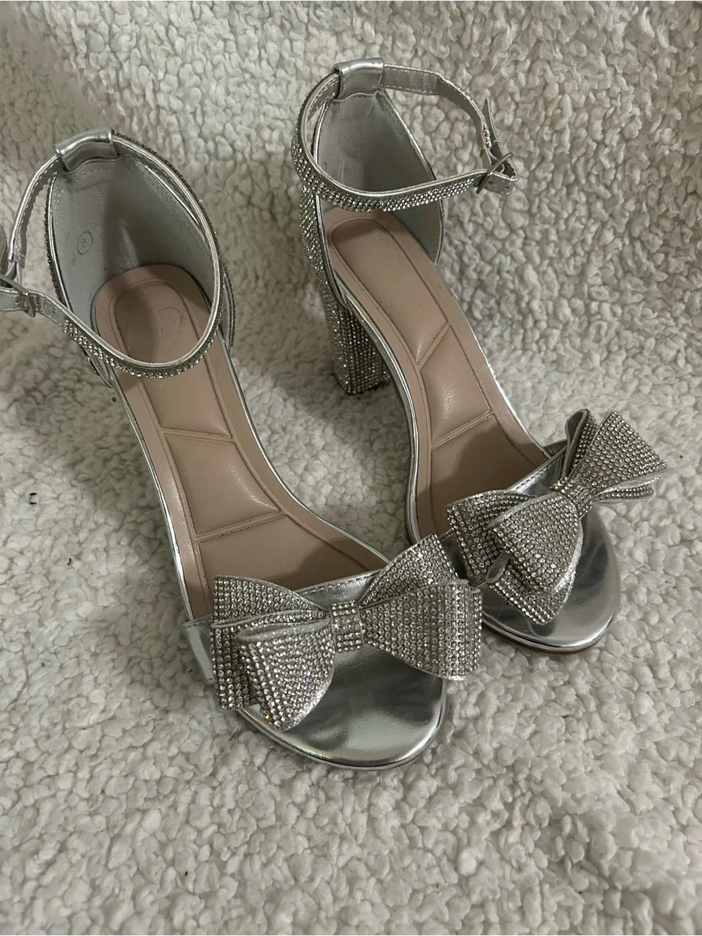 ✨ Rhinestone Bow Block Heel Sandals